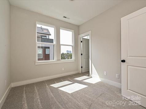 1308 Walter Taylor Way Charlotte NC 28206