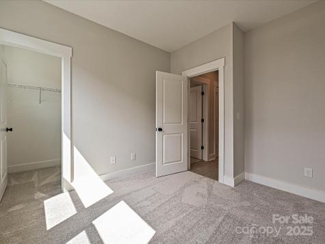 1308 Walter Taylor Way Charlotte NC 28206