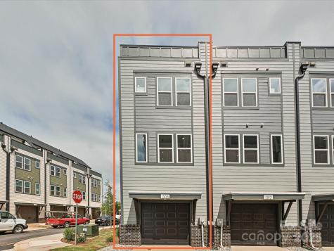1308 Walter Taylor Way Charlotte NC 28206