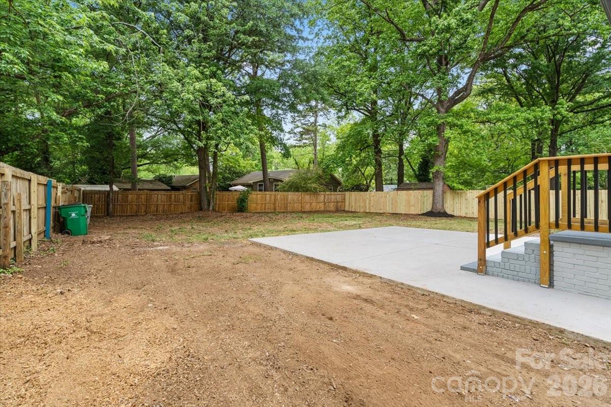 1519 Briarfield Drive Charlotte NC 28205