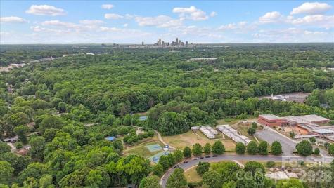 1519 Briarfield Drive Charlotte NC 28205
