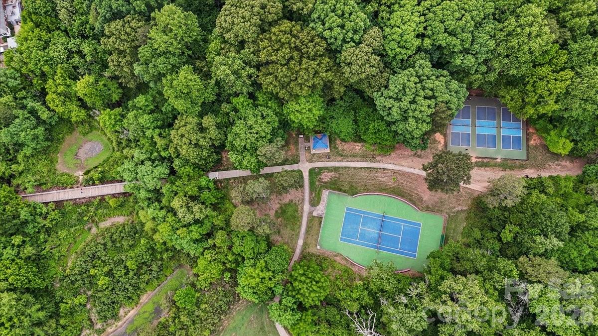 1519 Briarfield Drive Charlotte NC 28205