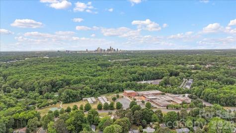1519 Briarfield Drive Charlotte NC 28205
