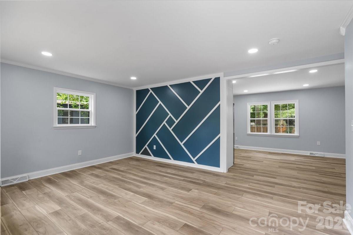 1519 Briarfield Drive Charlotte NC 28205