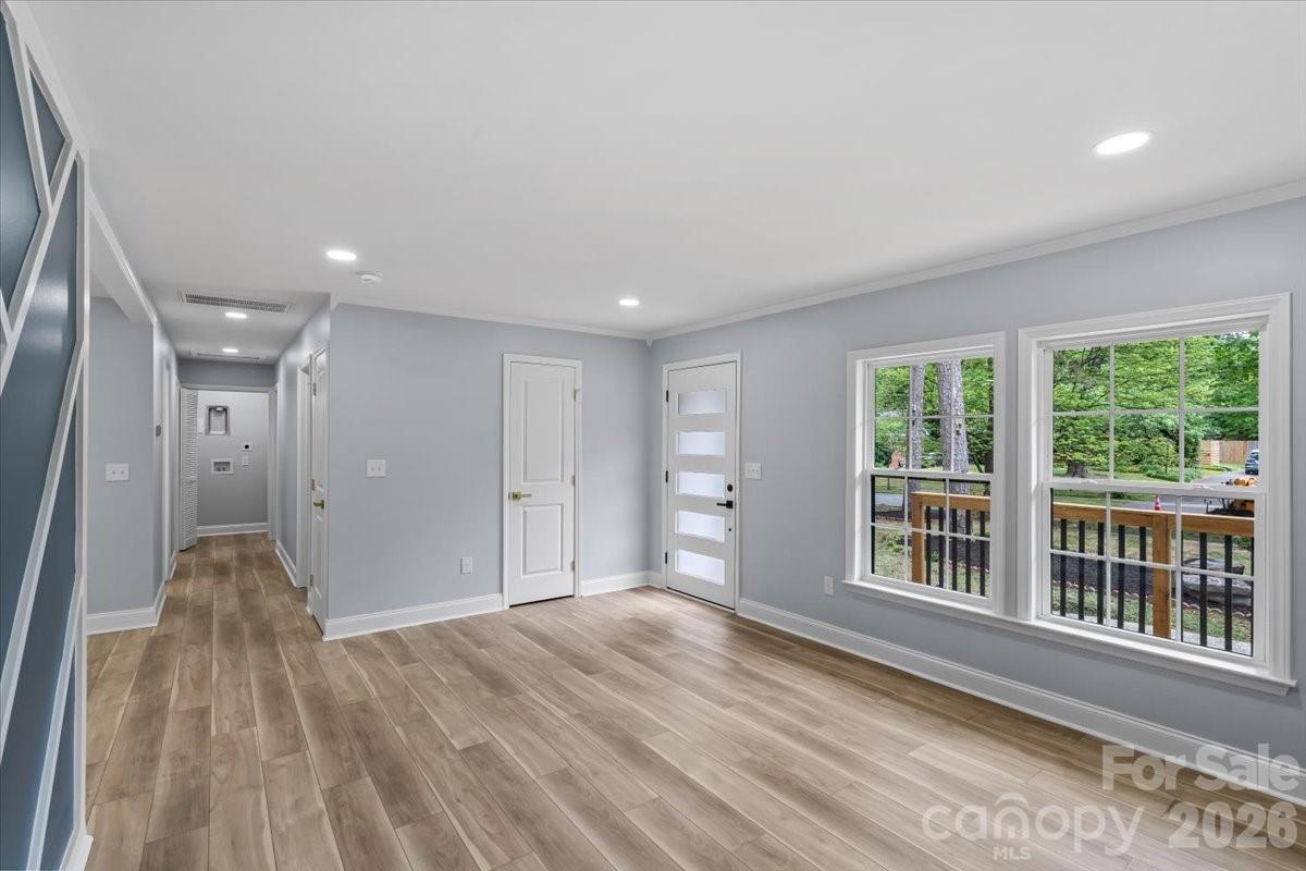 1519 Briarfield Drive Charlotte NC 28205