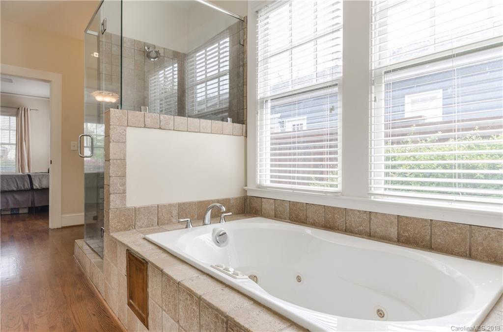 2029 Lyndhurst Avenue Charlotte NC 28203