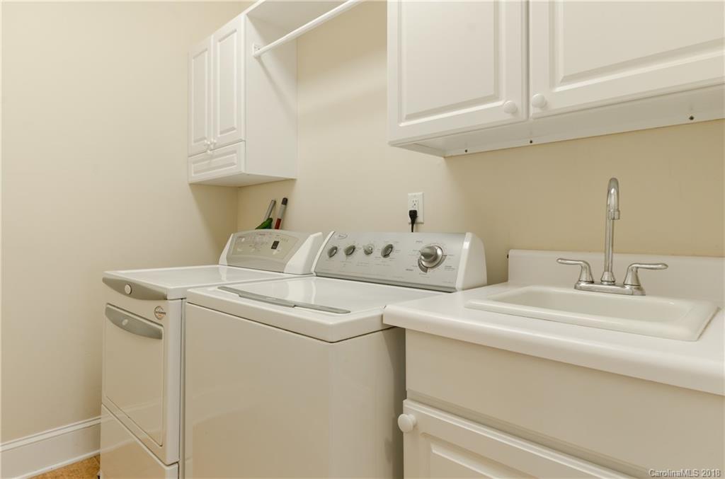 2029 Lyndhurst Avenue Charlotte NC 28203