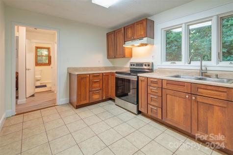 57 Beaverdam Road Candler NC 28715