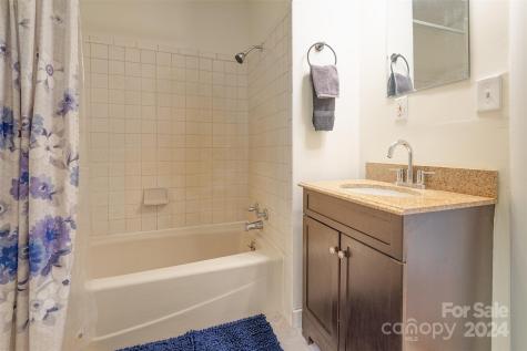 57 Beaverdam Road Candler NC 28715