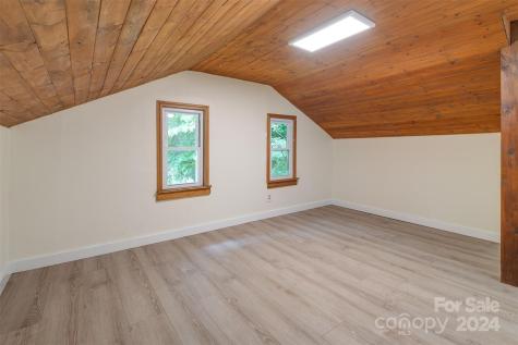 57 Beaverdam Road Candler NC 28715