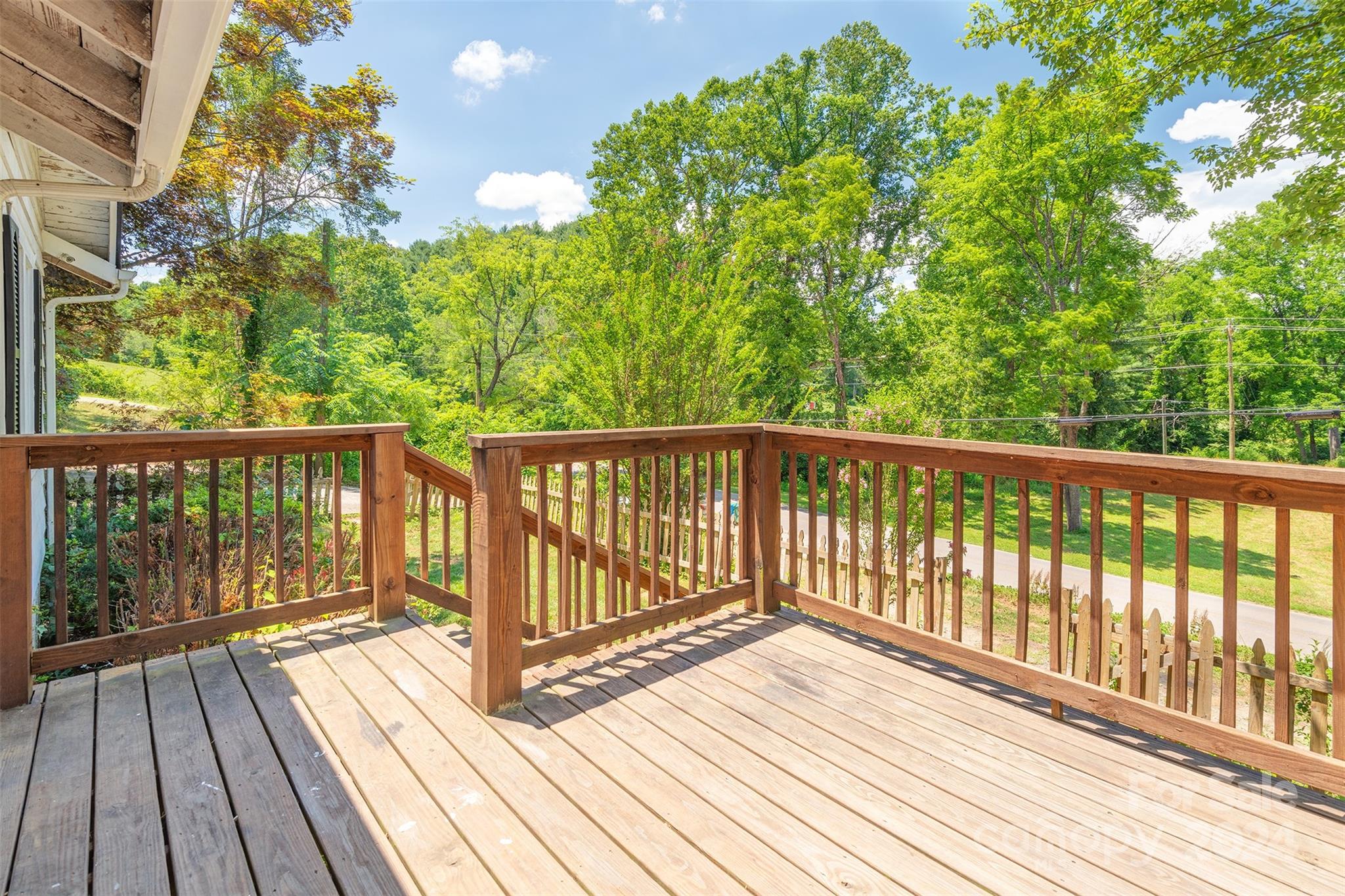 57 Beaverdam Road Candler NC 28715