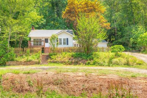 57 Beaverdam Road Candler NC 28715