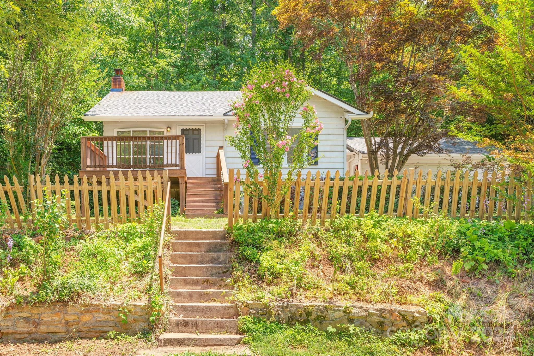 57 Beaverdam Road Candler NC 28715