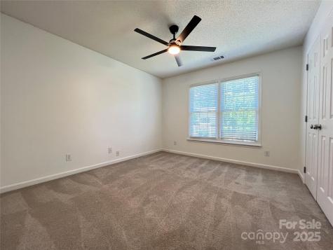 2609 Lamp Post Lane Kannapolis NC 28081