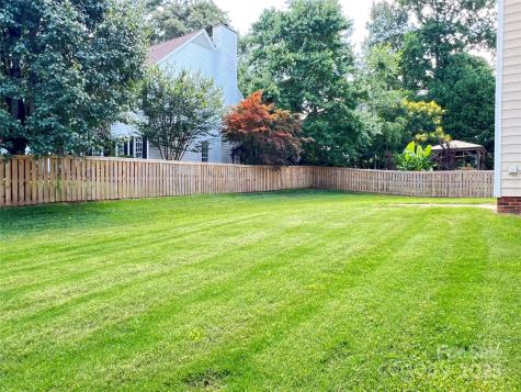 2609 Lamp Post Lane Kannapolis NC 28081