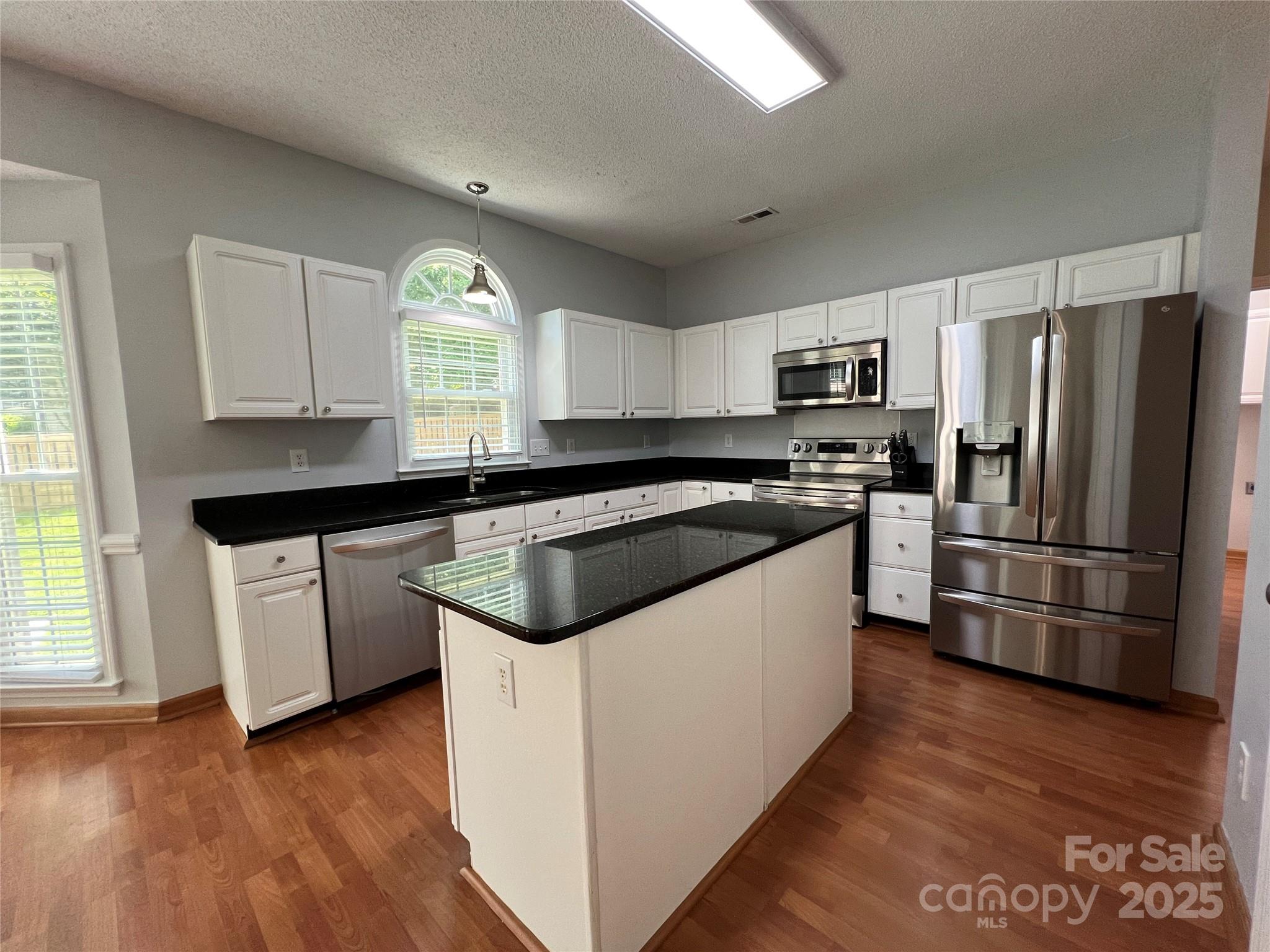 2609 Lamp Post Lane Kannapolis NC 28081