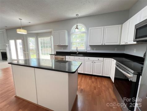 2609 Lamp Post Lane Kannapolis NC 28081