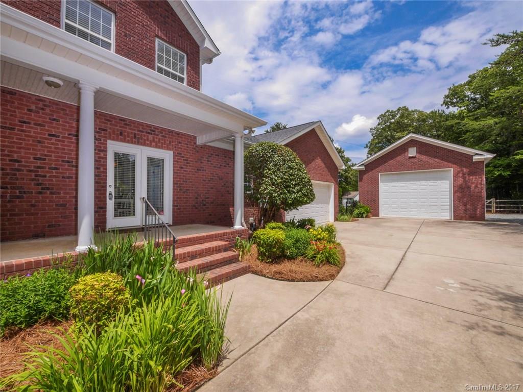 9205 Rocky River Road Harrisburg NC 28075