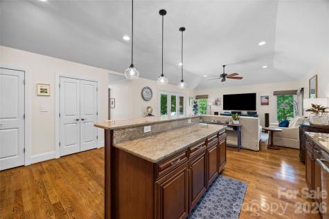 6 Honeysuckle Woods Lake Wylie SC 29710