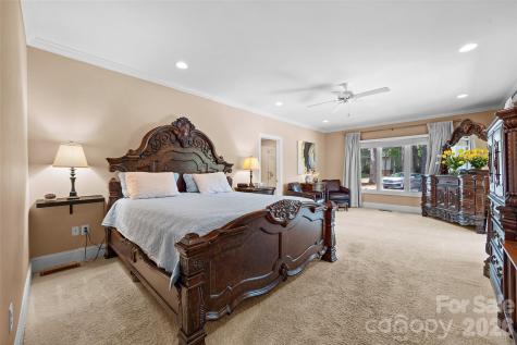 6 Honeysuckle Woods Lake Wylie SC 29710