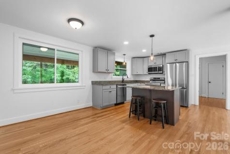 436 Hibriten Drive SE Lenoir NC 28645