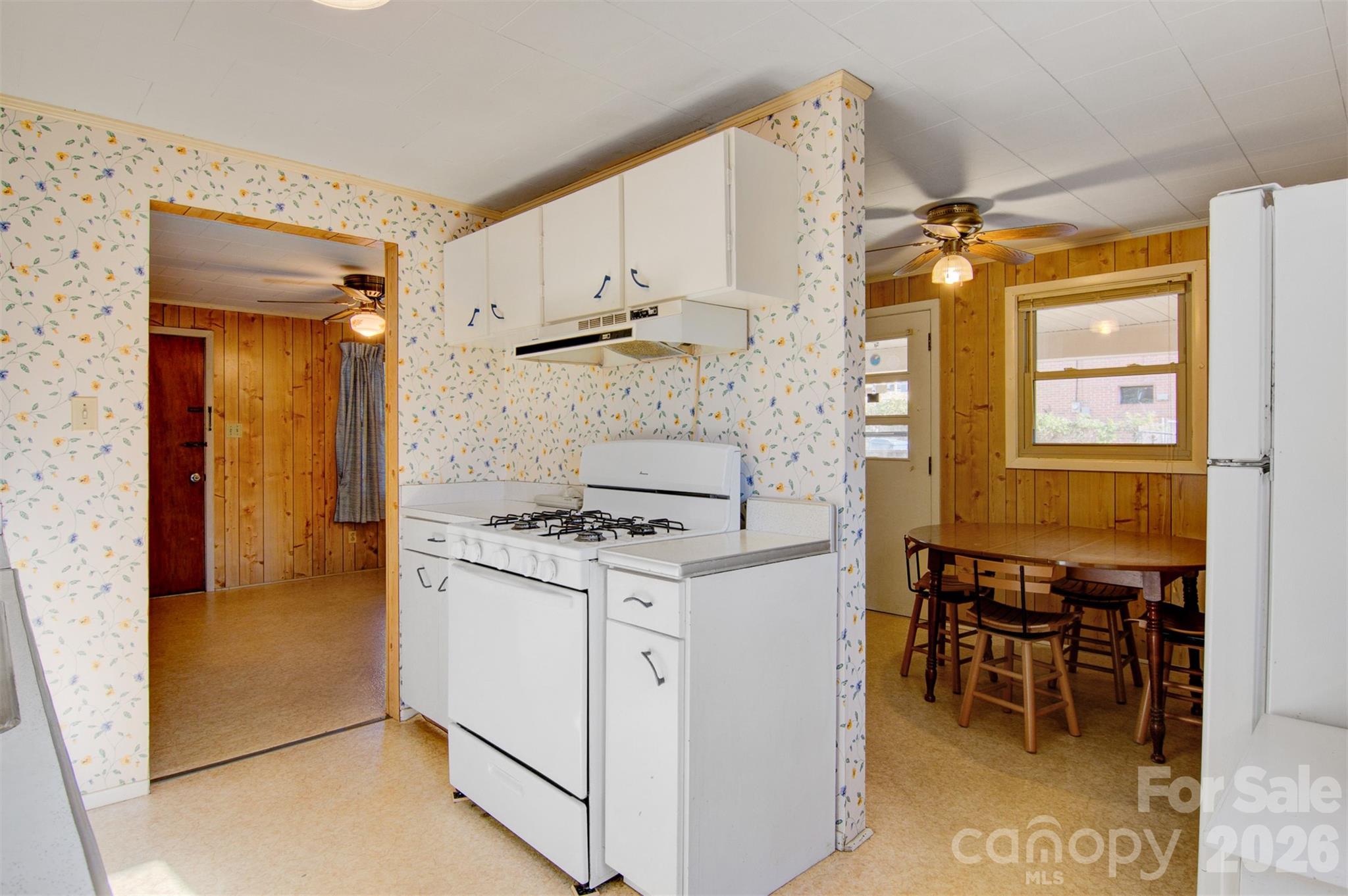 24 W Berkley Street Granite Falls NC 28630
