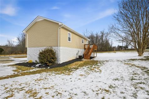 3375 Clarks Chapel Road Lenoir NC 28645
