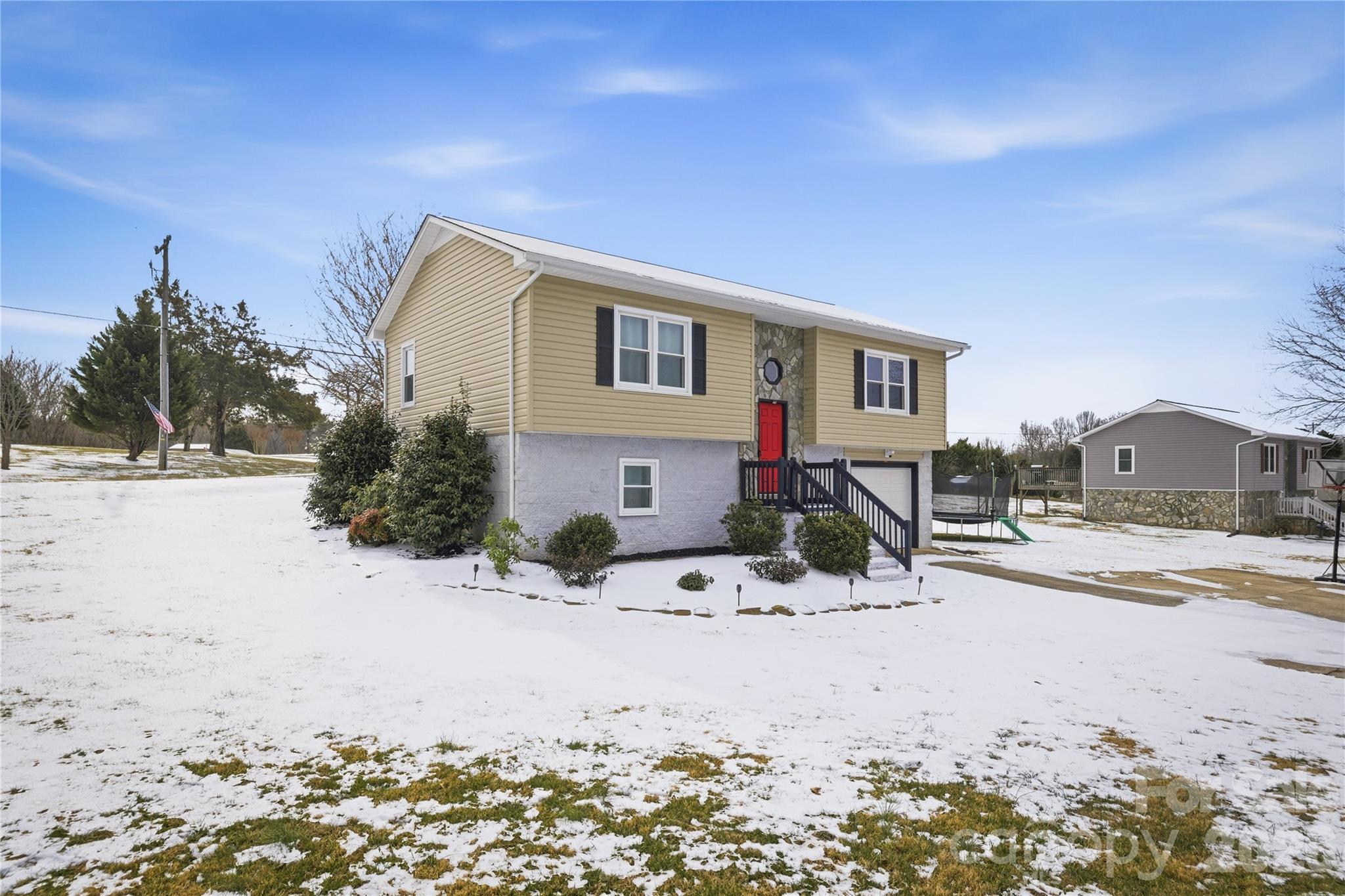 3375 Clarks Chapel Road Lenoir NC 28645