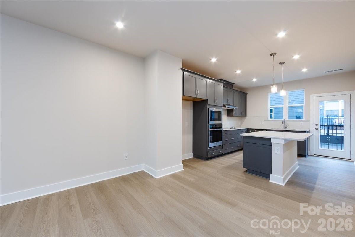 6012 Pivot Court Charlotte NC 28205
