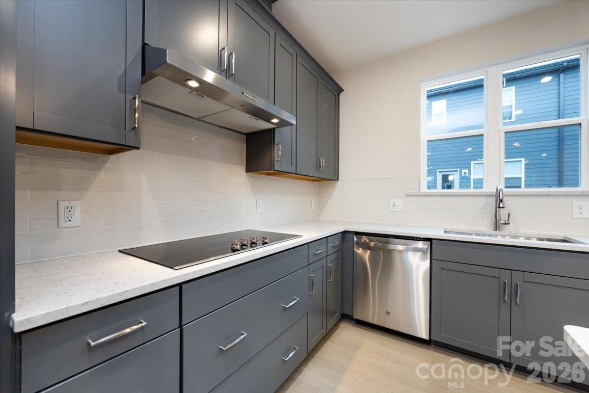 6012 Pivot Court Charlotte NC 28205