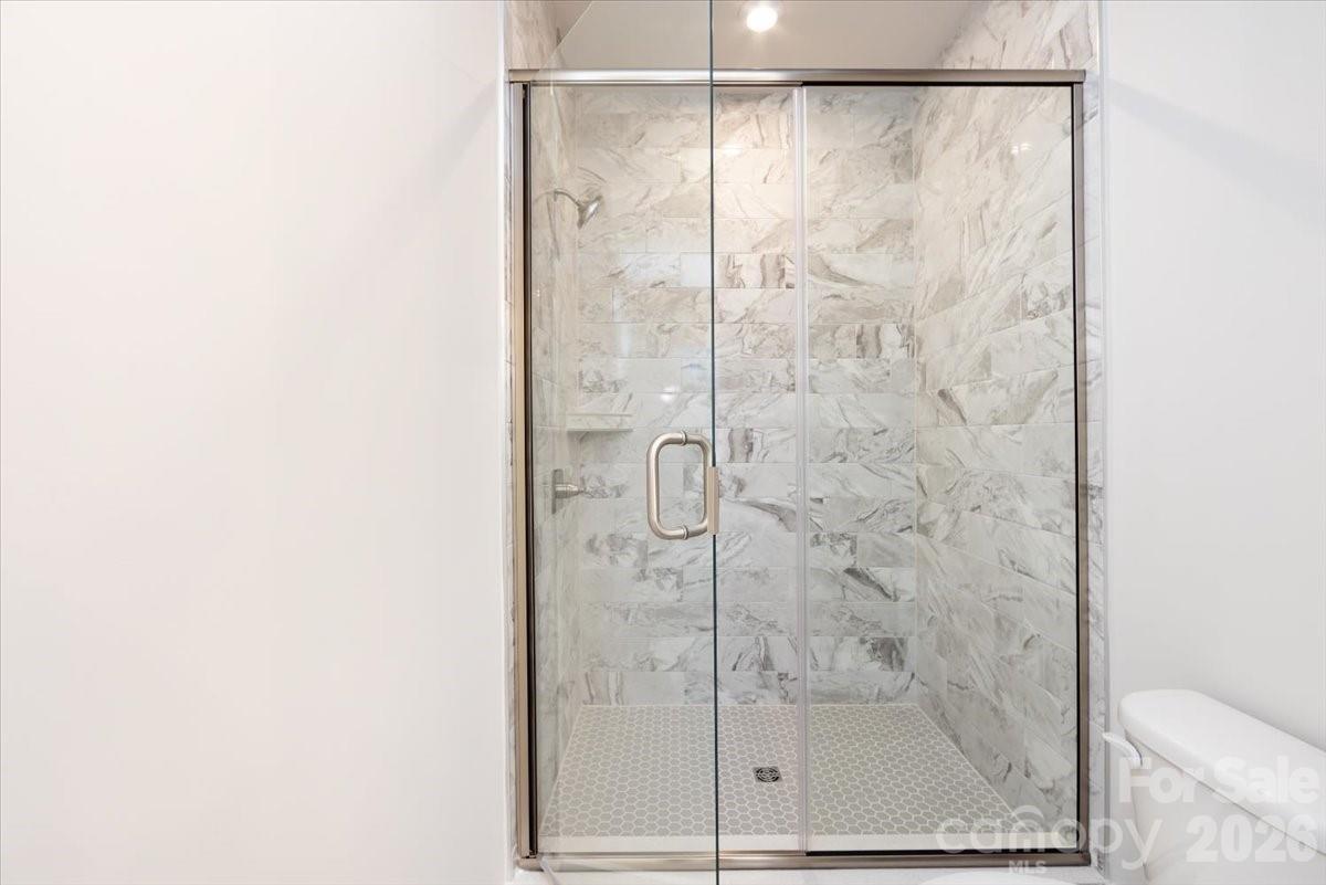 6012 Pivot Court Charlotte NC 28205