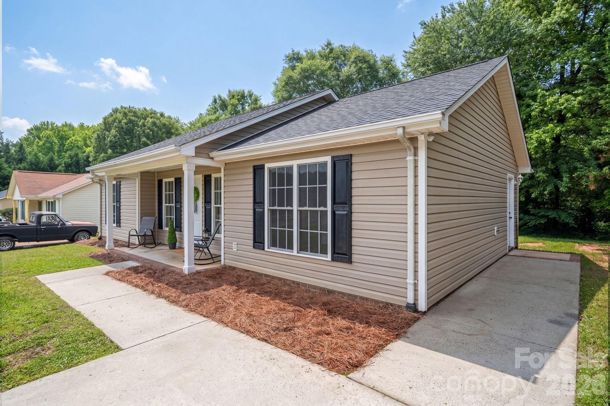 304 Springhill Lane Maiden NC 28650