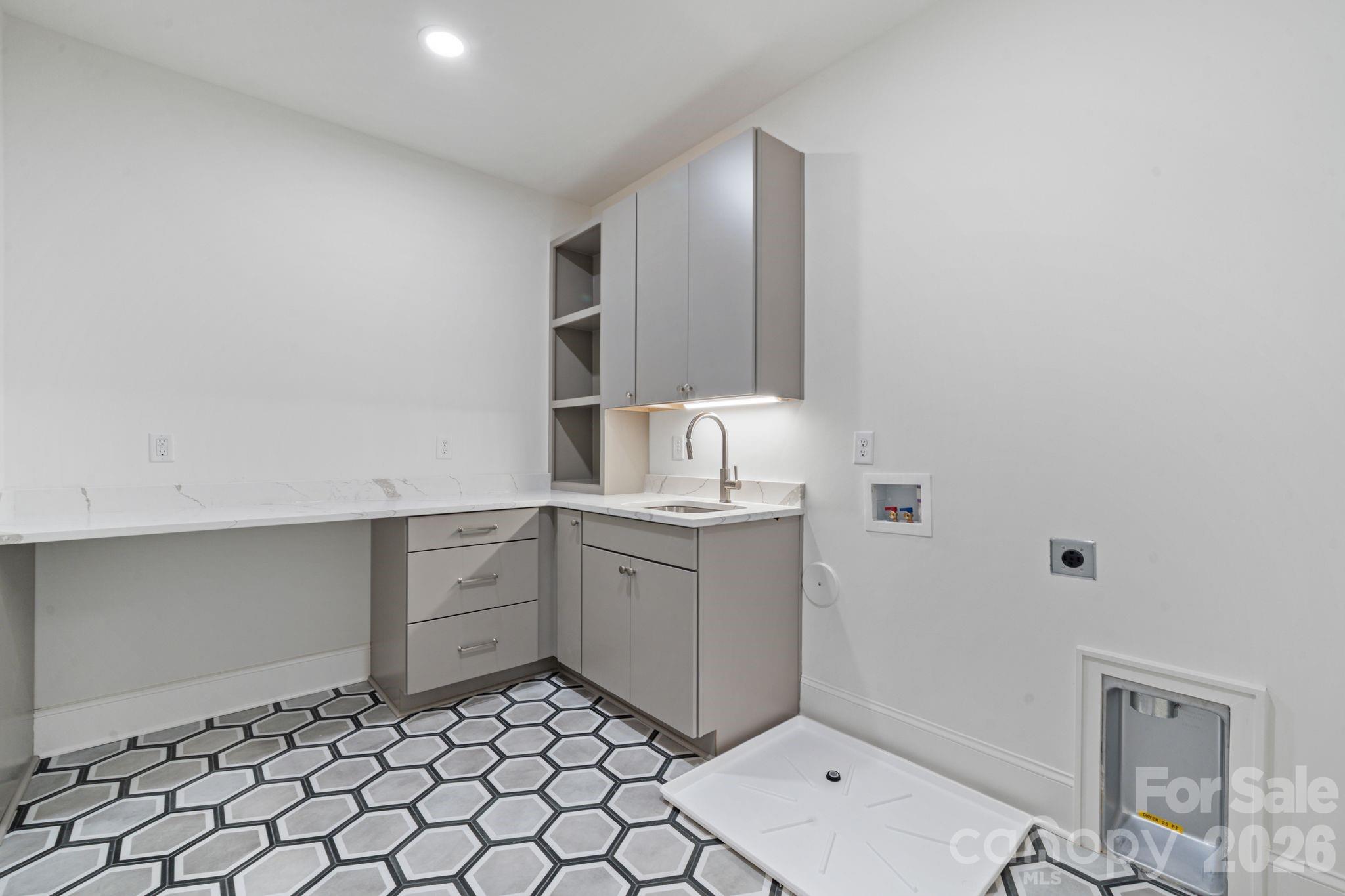 3300 Auburn Avenue Charlotte NC 28209