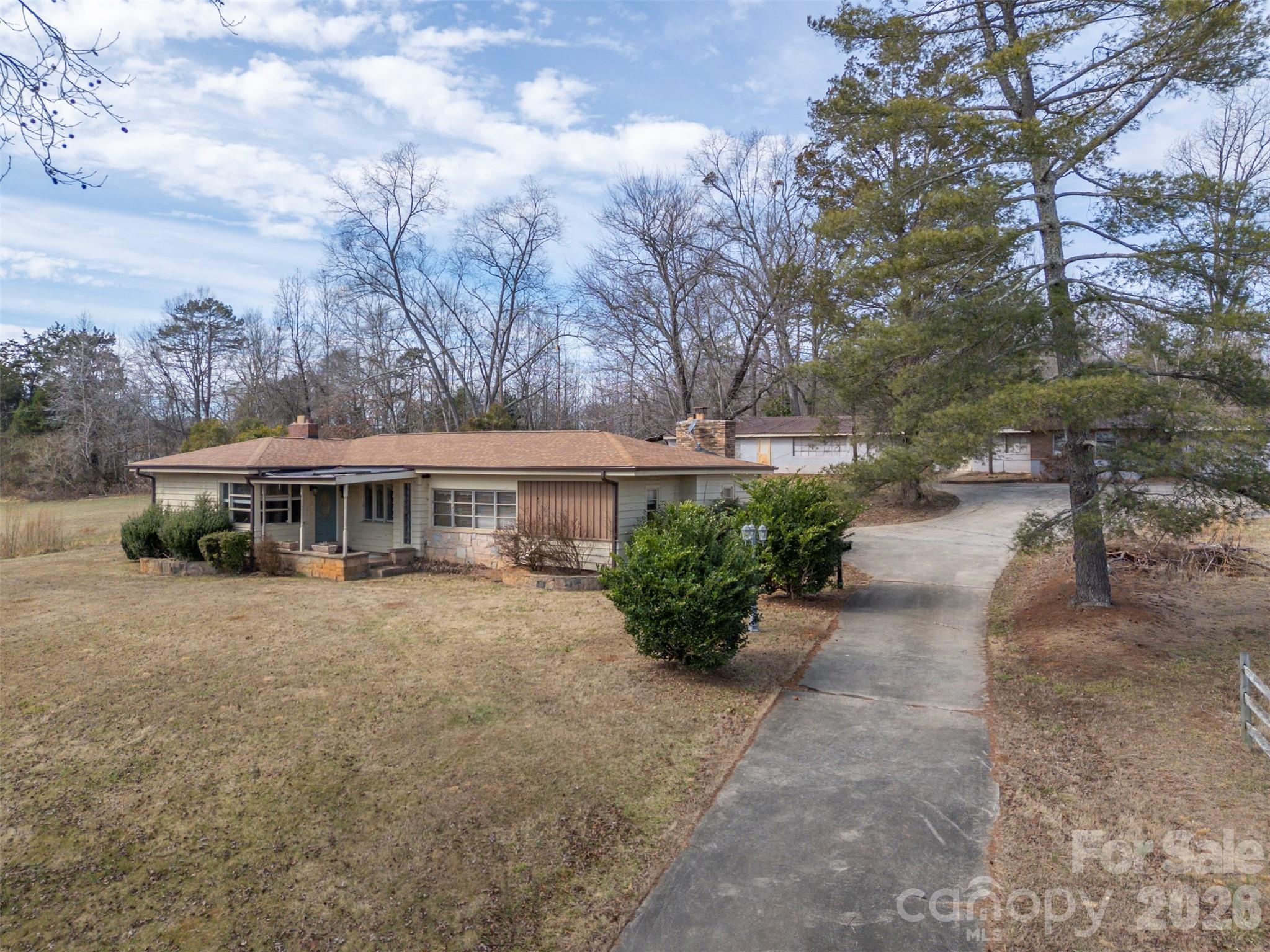 1092 Nc 120 Highway Mooresboro NC 28114