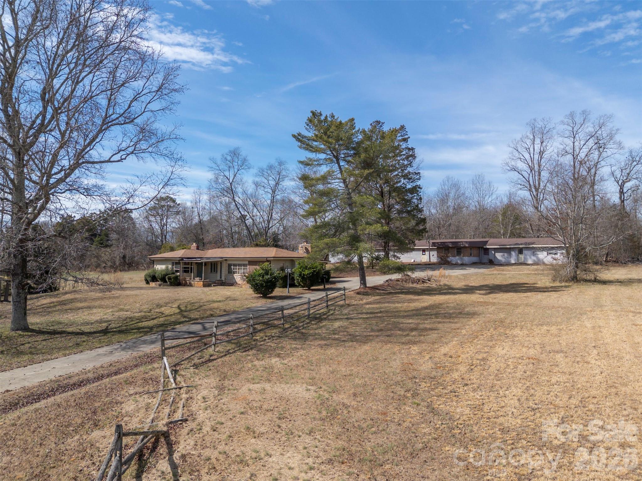 1092 Nc 120 Highway Mooresboro NC 28114