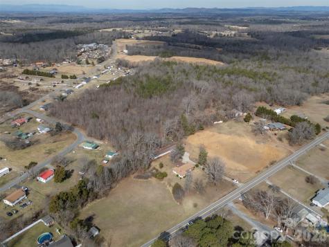 1092 Nc 120 Highway Mooresboro NC 28114