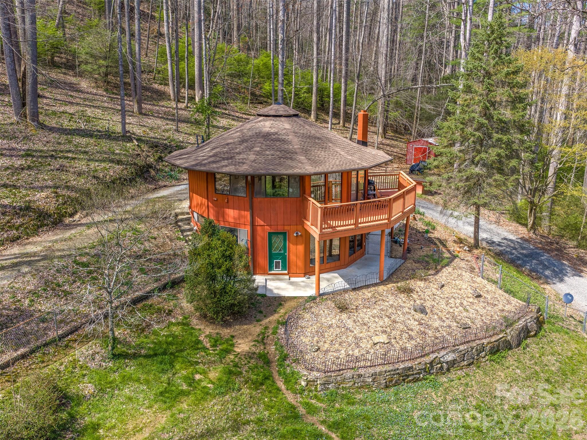 53 Yale Road Hendersonville NC 28739