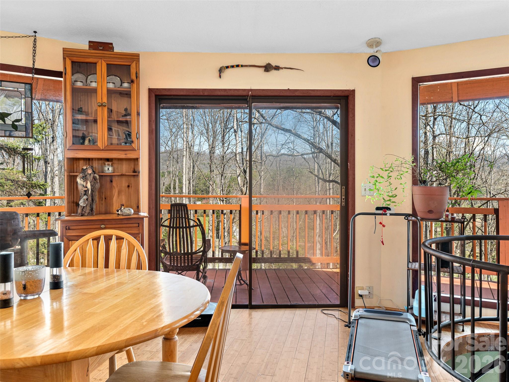 53 Yale Road Hendersonville NC 28739