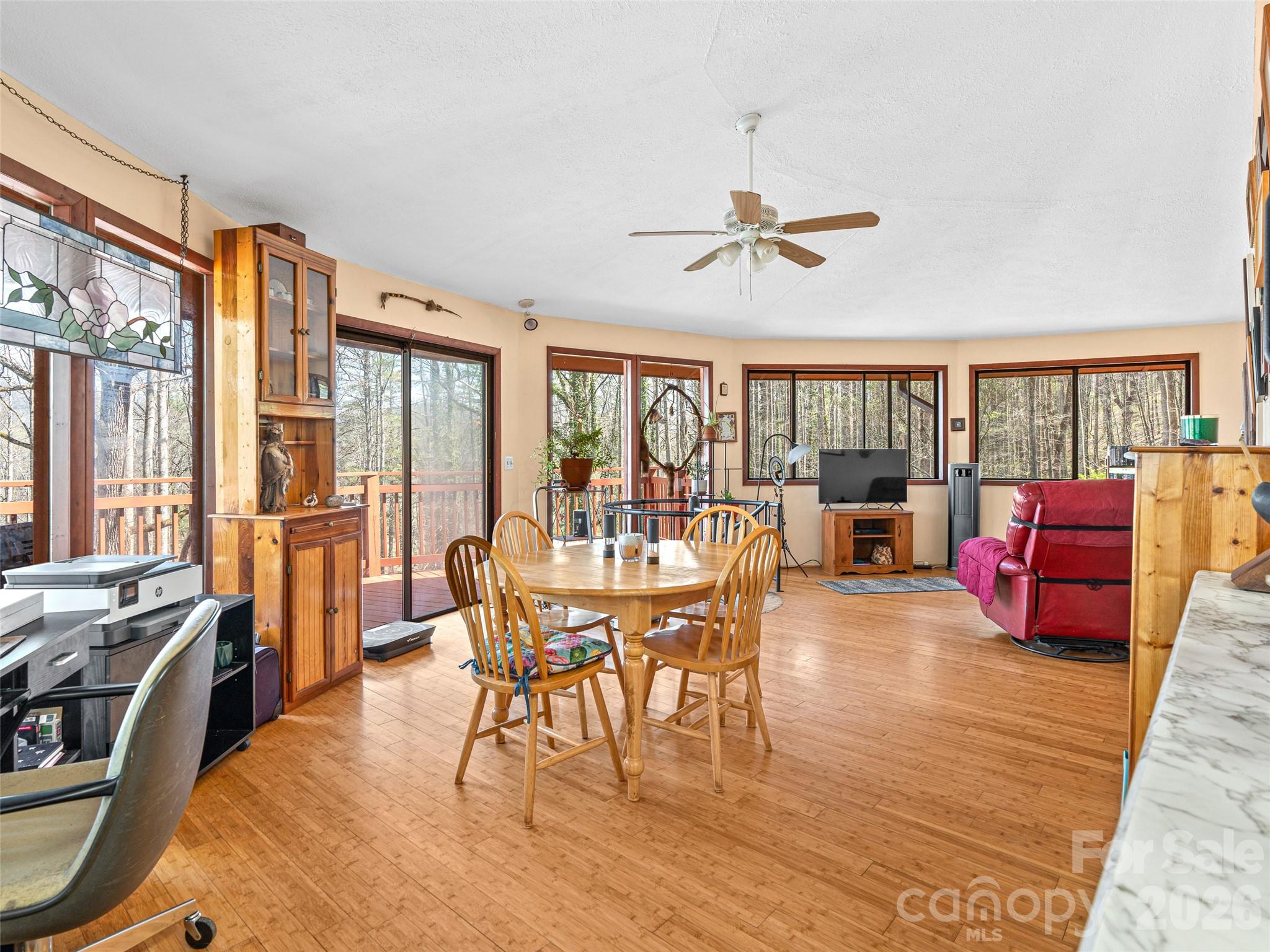 53 Yale Road Hendersonville NC 28739