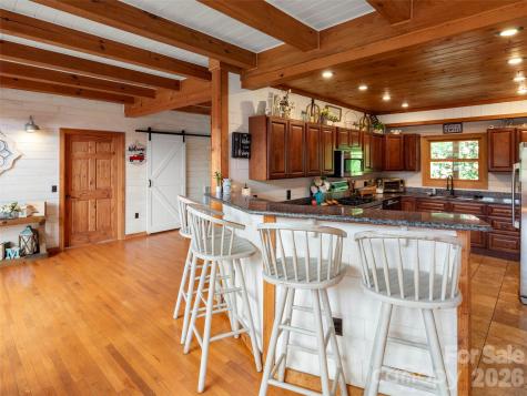 64 Cradling Cove Waynesville NC 28785