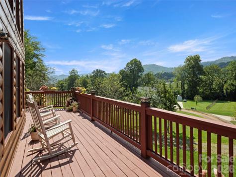 64 Cradling Cove Waynesville NC 28785