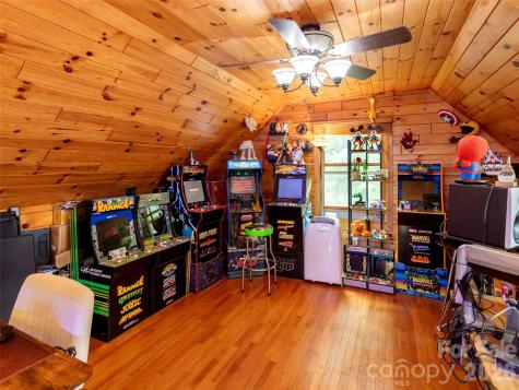 64 Cradling Cove Waynesville NC 28785