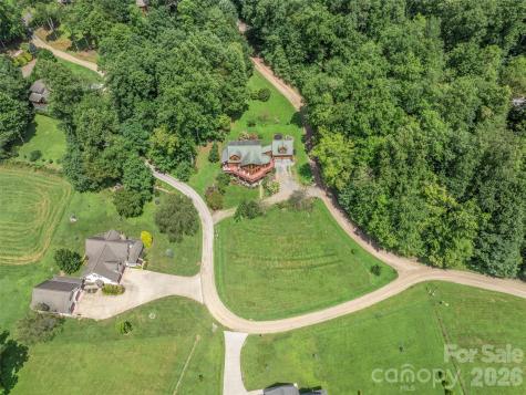 64 Cradling Cove Waynesville NC 28785