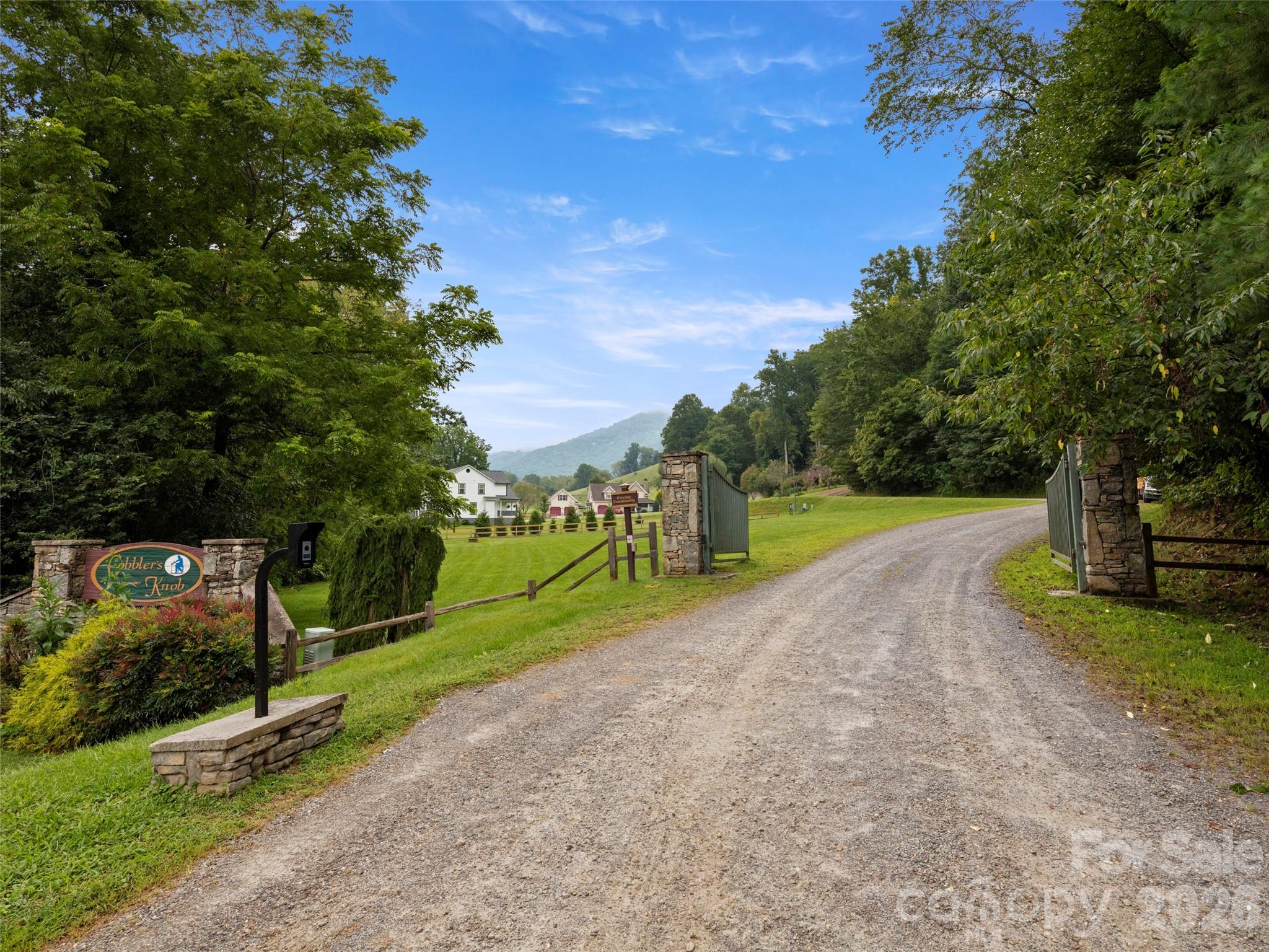 64 Cradling Cove Waynesville NC 28785