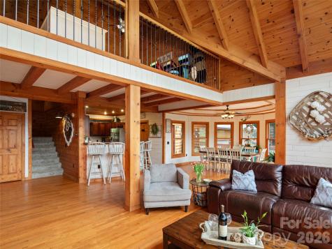 64 Cradling Cove Waynesville NC 28785