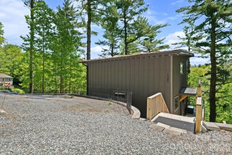 1385 Niley Cook Road Blowing Rock NC 28605
