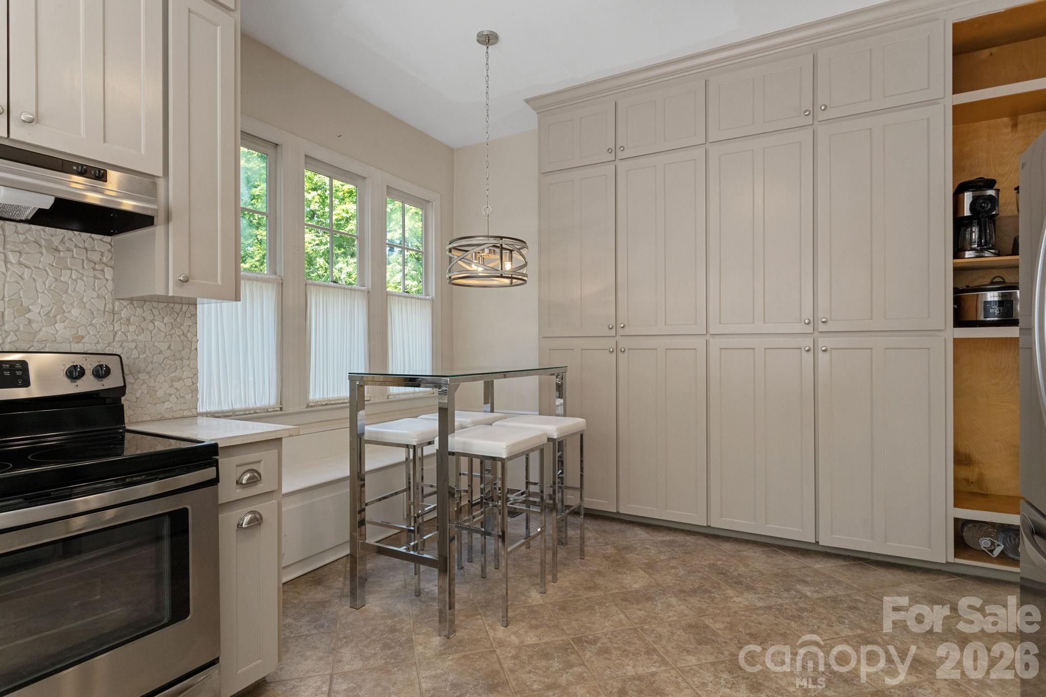2825 Hunting Country Road Tryon NC 28782
