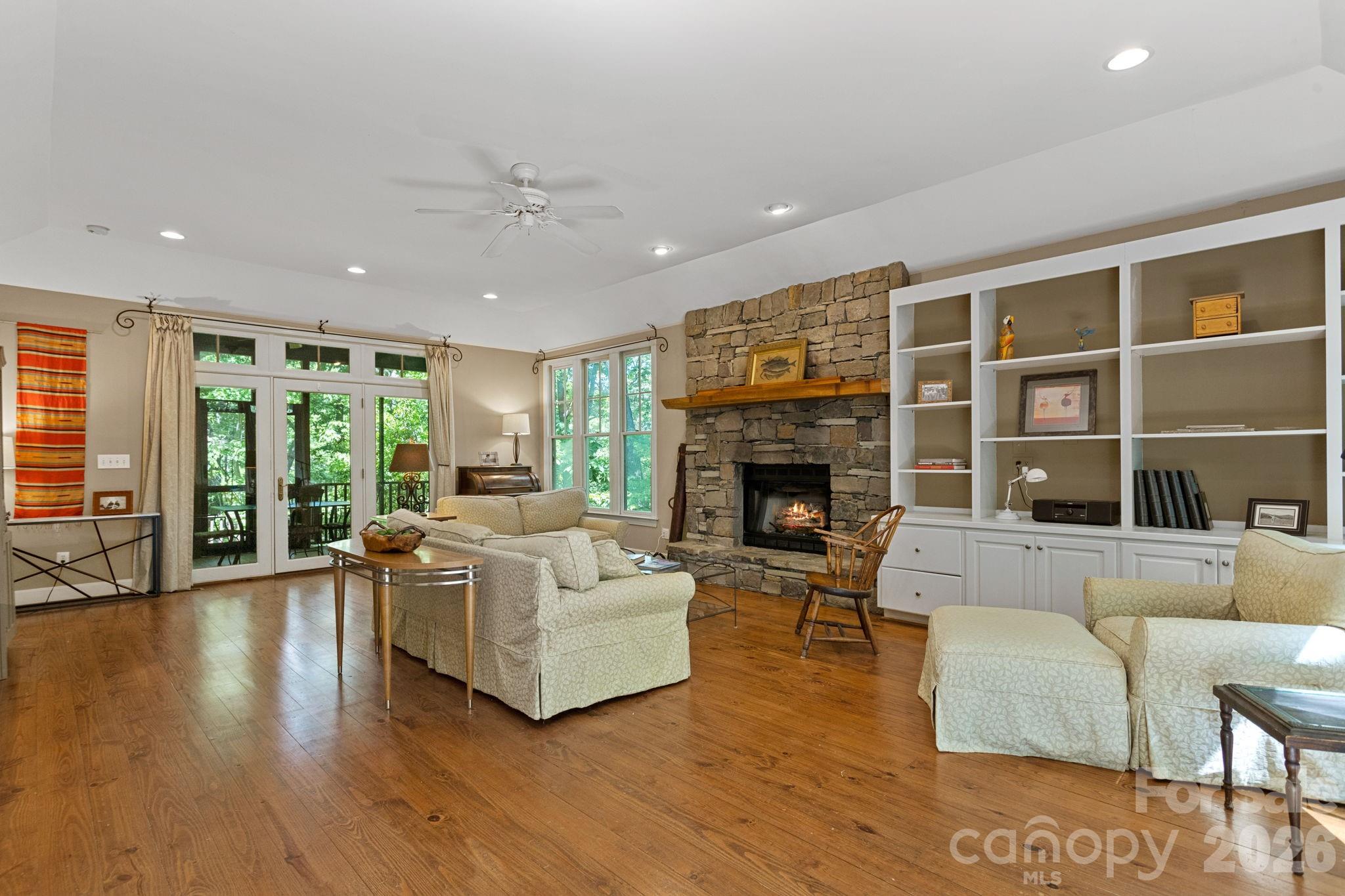 2825 Hunting Country Road Tryon NC 28782