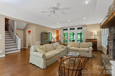 2825 Hunting Country Road Tryon NC 28782