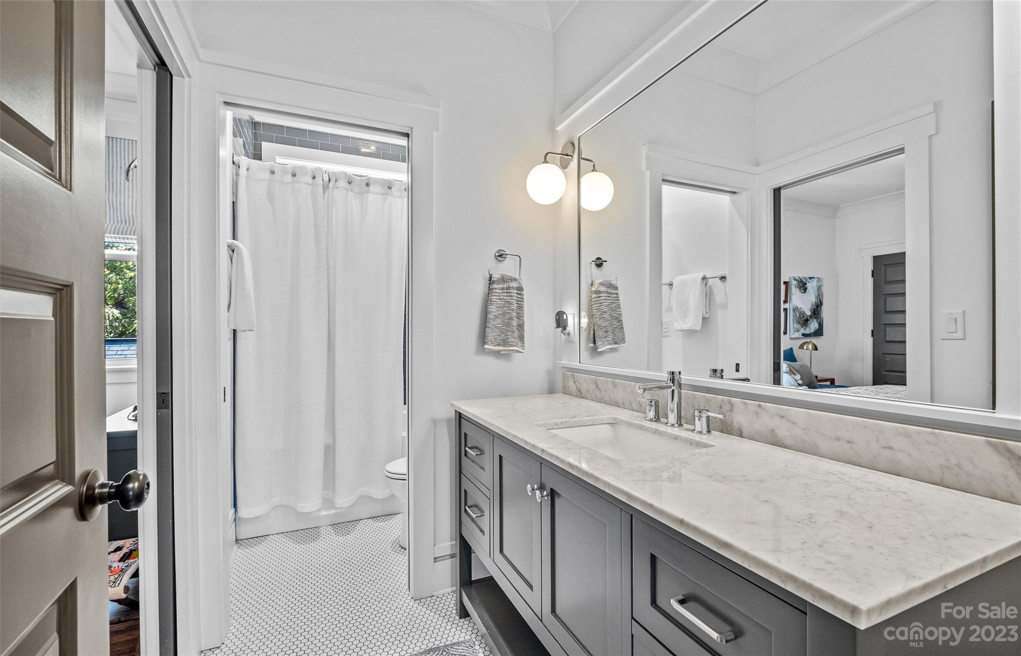 2620 Chesterfield Avenue Charlotte NC 28205
